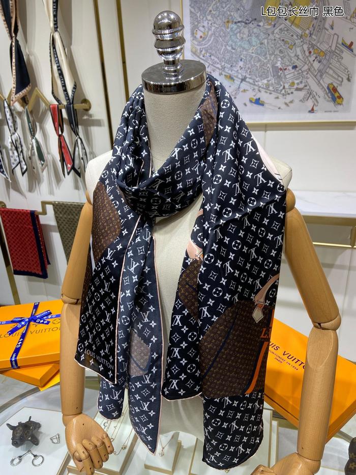 Louis Vuitton Scarf LVS00026